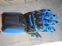 Кожаные перчатки Bolder мод 729